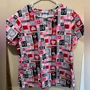 SB scrub top size medium